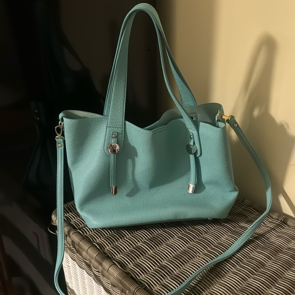 HAND BAG / CROSSBODY
